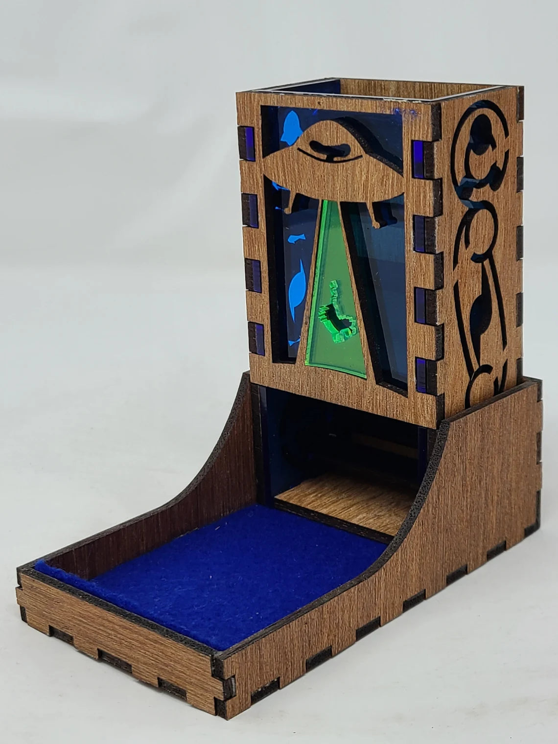 Alien Cow - Dice Tower - Traveler 3.0 by Vulcan Forge Creations